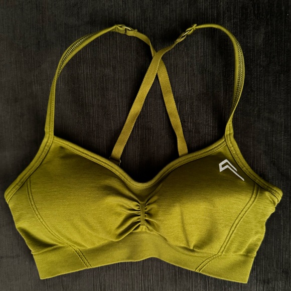 ONER ACTIVE EFFORTLESS STRAPPY BRALETTE IN OLIVE GREEN SIZE XS - Picture 3 of 5